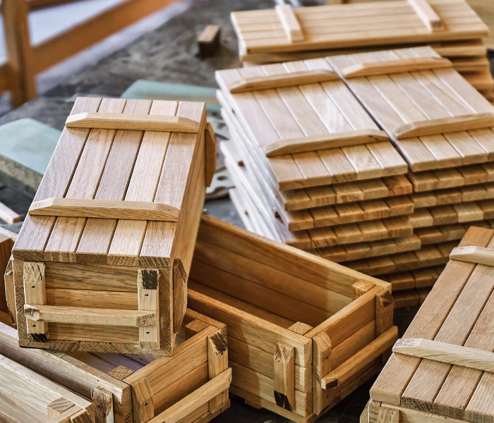 Emballages bois industriels sur mesure pour gros volumes chez Center Euro Palettes